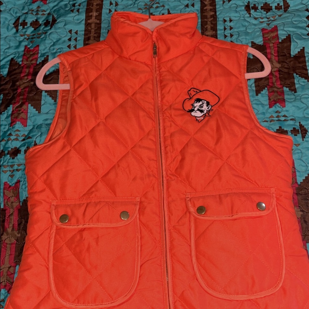 OKLAHOMA STATE VEST SIZE SMALL